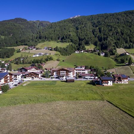 Hotel Stubaierhof Neustift im Stubaital Exteriér fotografie